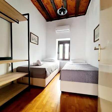 Apartament Cosmos Old Town *